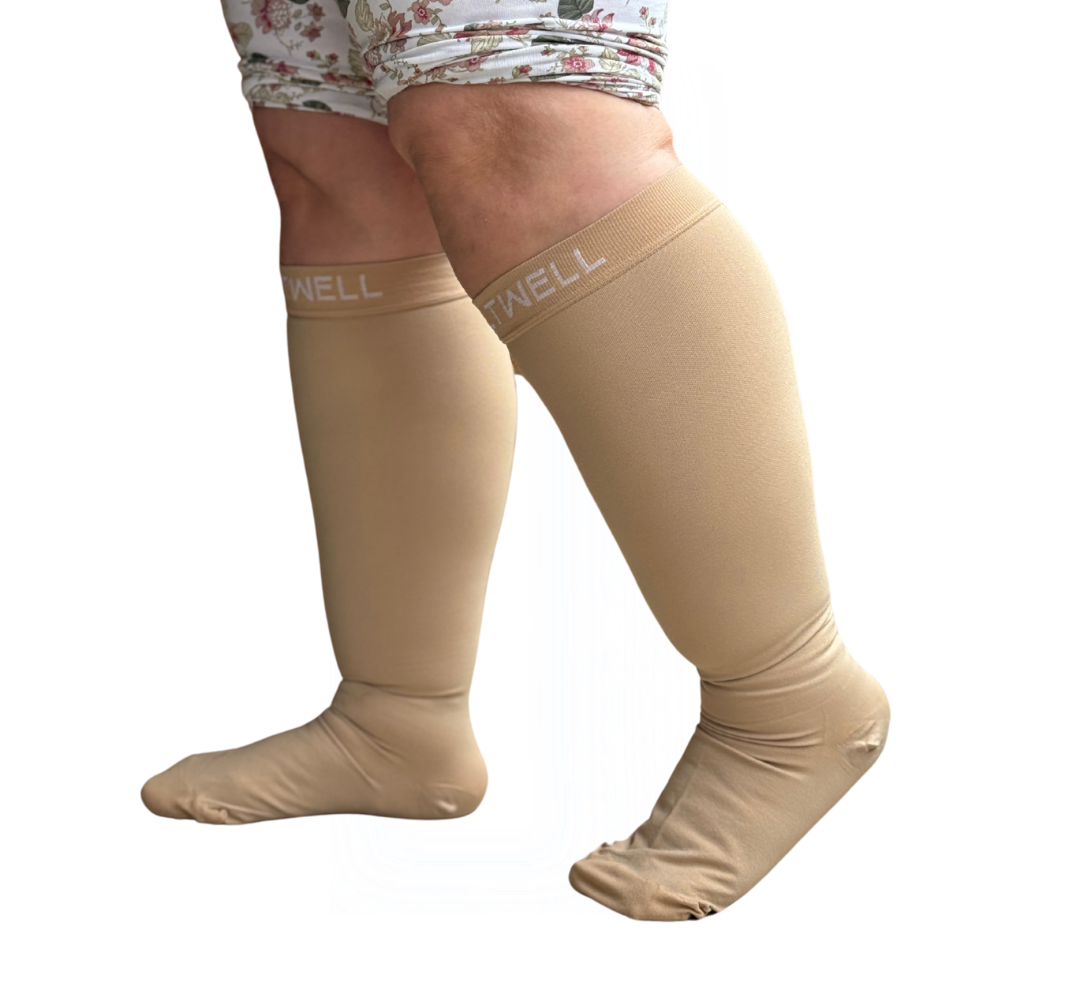Beltwell® - Wide Compression Socks - 20-30 mmhg